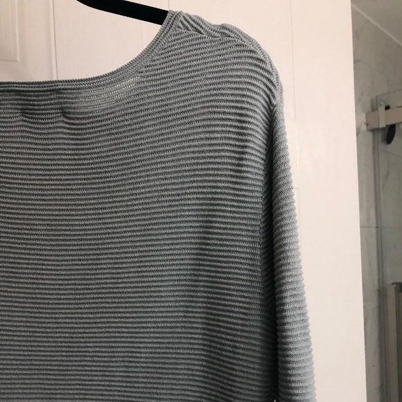 Aritzia Blanchard Sweater - Picture 6 of 7